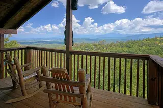 Cabin Rentals with Mountain View