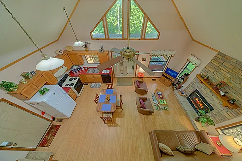 1 Bedroom Honeymoon Cabin - A Piece of Heaven