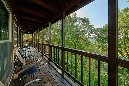 Rays Inn: 2 Bedroom Pigeon Forge Cabin Rental
