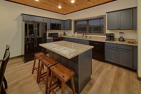 Full Kitchen with Island  - Acorn Lodge
