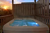 4 Bedroom Cabin with Hot Tub