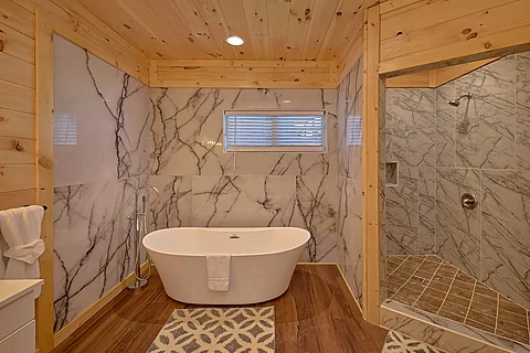 Spacious Master Bathroom with Walk-in Shower - Amazing Mountain