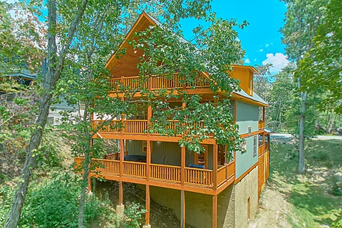 4 bedroom cabin in Sevierville - Amazing Mountain