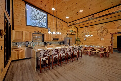 Extra Seating at the Kitchen Island - Amazing Mountain II
