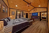 Large Master Suite with King Bed
