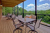 6 bedroom luxury cabin rental with mountain view