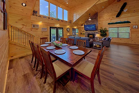 6 bedroom group size cabin for 20 guests - An Eagle's View