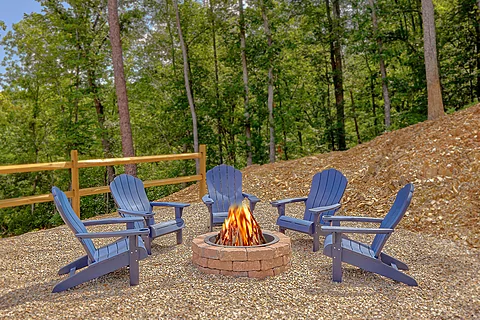 Wood burning fire pit at 6 bedroom cabin rental - An Eagle's View