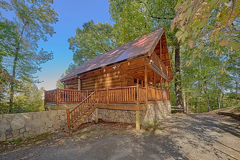2 bedroom cabin in Sky Harbor near Gatlinburg - Bear Envy