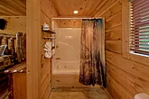 4 bedroom cabin Master Bathroom on main level