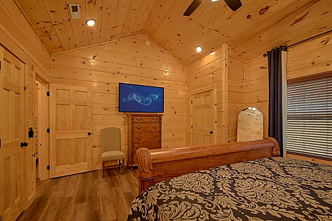 Luxurious Pigeon Forge cabin for 18 guests - Brooks Haven