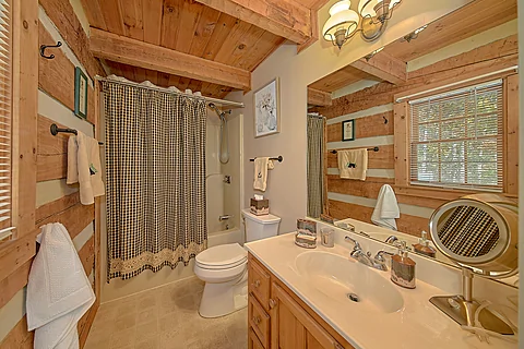 Master Bedroom with Connecting Full Bathroom - Bruno's Mountain Cave