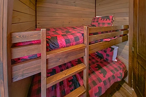Bunk beds - Bunk House