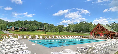 Honeysuckle Meadows pool area - Bunk House