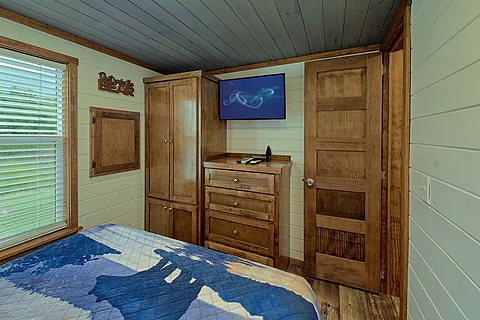 Bedroom with Flat Screen TV - Cattail Cottage