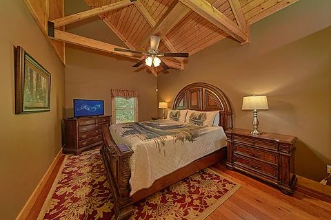 4 bedroom cabin rental with 3 King Beds - Cove Mountain Lodge