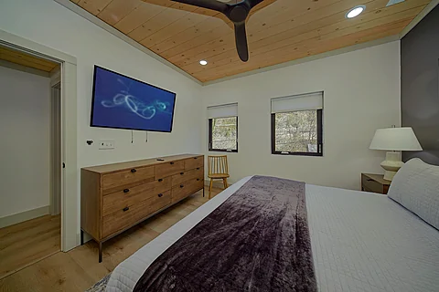 Gatlinburg cabin downtown with 6 bedrooms - Downtown Gatlinburg Cabin