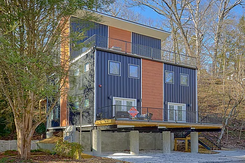 6 bedroom cabin rental with covered parking  - Downtown Gatlinburg Cabin