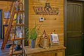 Private 2 Bedroom Cabin in Sevierville Sleeps 8