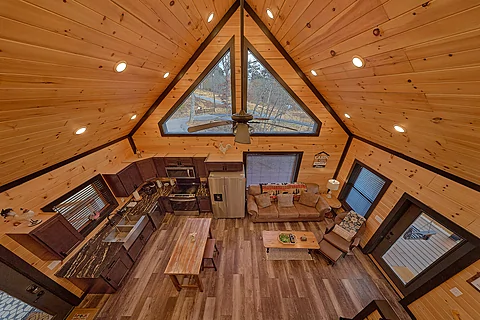 Luxury Two Bedroom Cabin in Sevierville - Fiesta Hills Hideaway