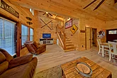 2 Bedroom Cabin with Smart TV and WiFi