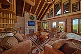 4 bedroom luxury cabin with fireplace and views 