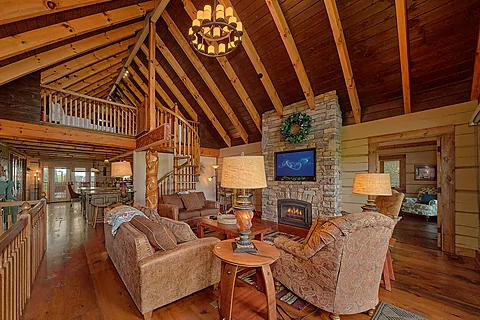 4 bedroom cabin with living room fireplace - Grouse Ridge Lodge