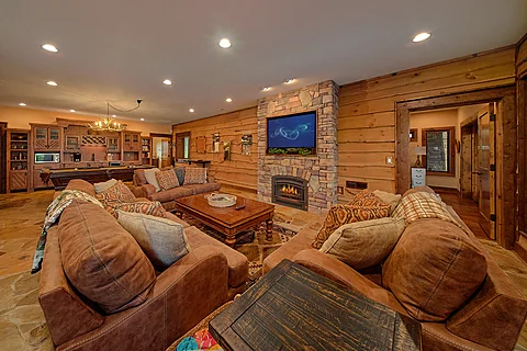4 bedroom cabin game room with fireplace - Grouse Ridge Lodge