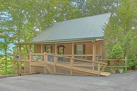 Mountain Destiny: 4 Bedroom Pigeon Forge Cabin Rental