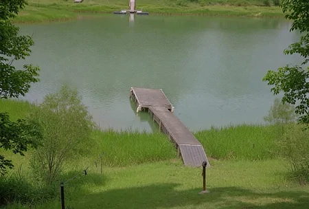 A Hilltop Heaven: 2 Bedroom Sevierville Cabin Rental