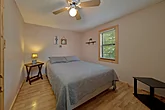 Queen Bedroom with WiFi Sleeps 4