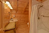 Master Bathroom in 4 bedroom rental cabin