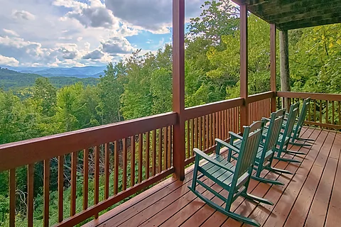 4 bedroom cabin with views of the mountains - Million Dollar View