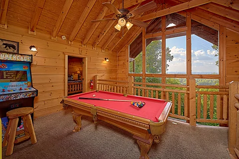 Pool table and arcade games in 4 bedroom cabin  - Mountain Bearadise