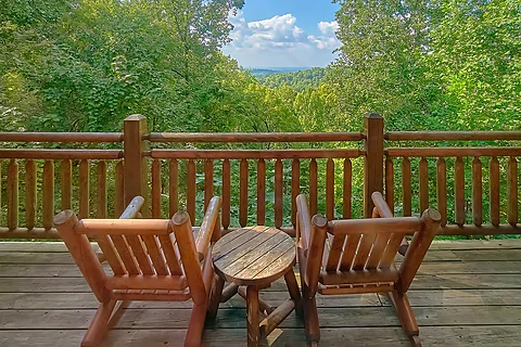 Wooded Views from 4 bedroom cabin rental - Mountain Bearadise