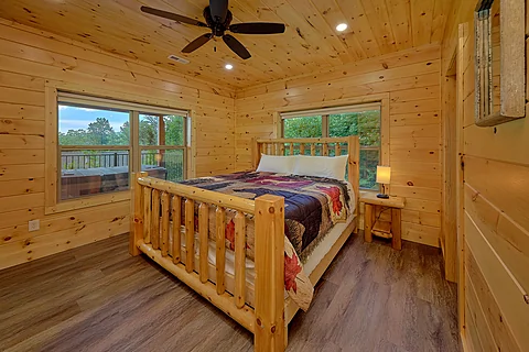 Cabin with 3 bedrooms in downtown Gatlinburg - Mountain Harmony