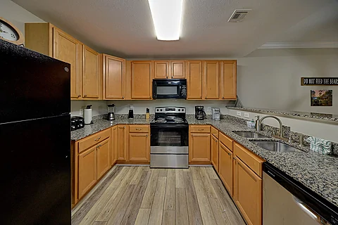 Pigeon Forge Condo with Full Kitchen - Mountain View 2102