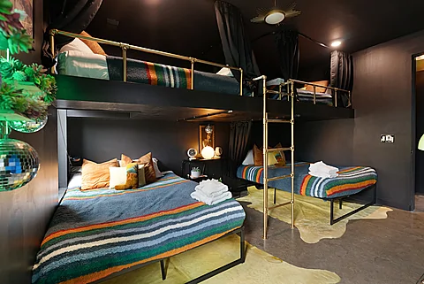Nashville rental bedroom with twin bunk beds - Nashville Neon Nights