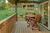 4 Bedroom Cabin with Charcoal BBQ Grill