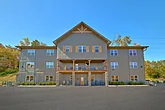 Premium 25 bedroom cabin in Pigeon forge