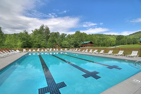 Honeysuckle Meadows pool - Valley View Cottage