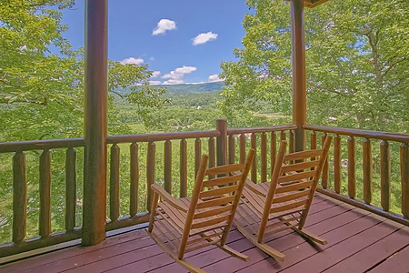 High Valley Hideaway: 5 Bedroom Pigeon Forge Vacation Home Rental