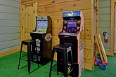 8 bedroom cabin rental with arcade game room