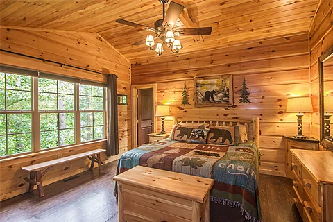 Bedroom - Webb Creek Hideaway